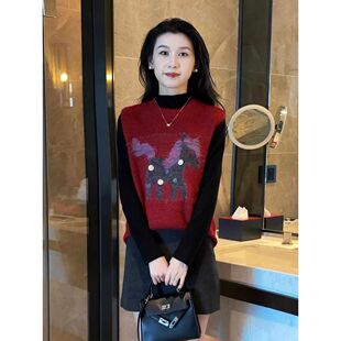 2026春季针织小马刺绣软糯宽松韩系逛街红色俏皮印花百搭显瘦上衣