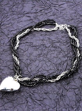 2025新款多层水晶百搭黑色项链女爱心球球锁骨链酷精致个性短链