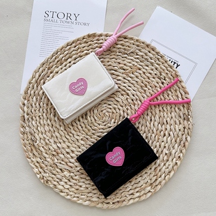 新款小清新爱心短款小钱包女可爱少女高颜值小众大容量学生零钱夹