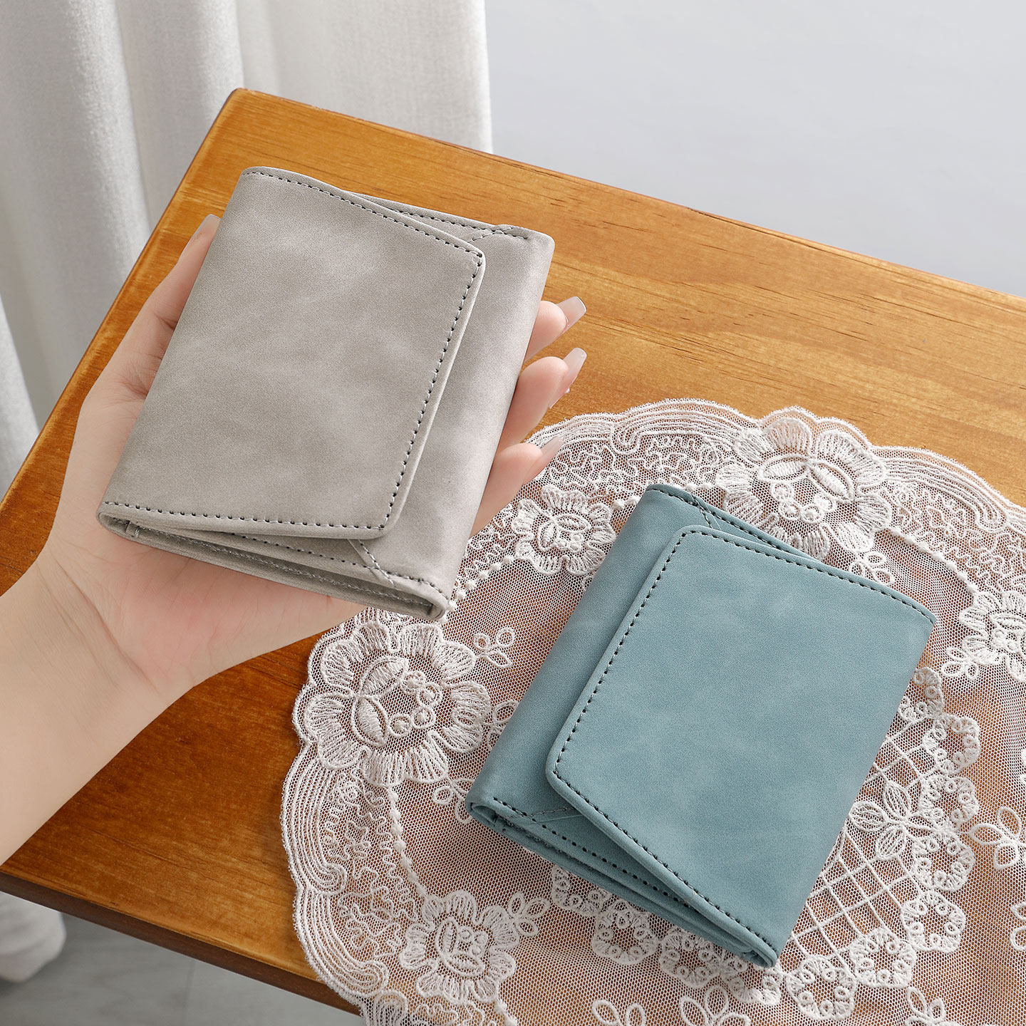 新款钱包女士韩版时尚ins短款学生小巧零钱包软皮薄款迷你小钱包