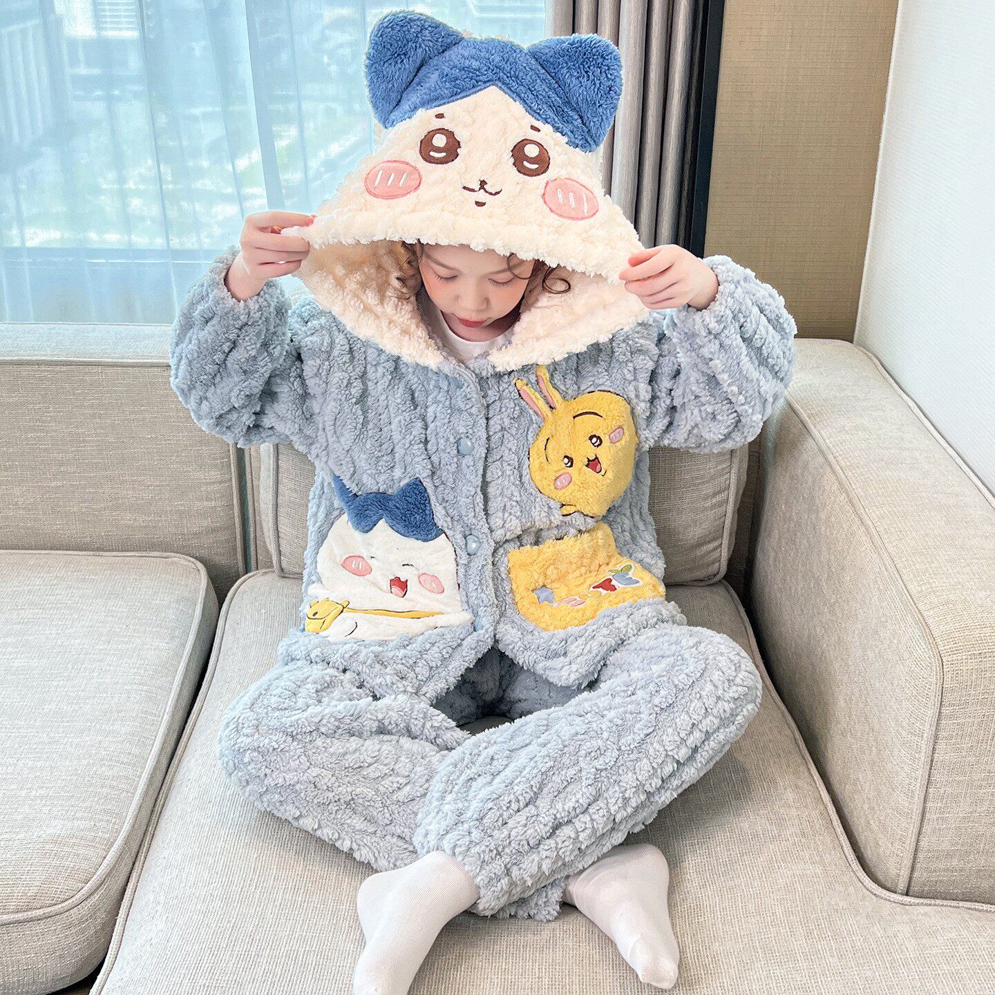 女童秋冬款珊瑚绒女孩儿童套装法兰绒冬季可爱图案加厚一年级睡衣