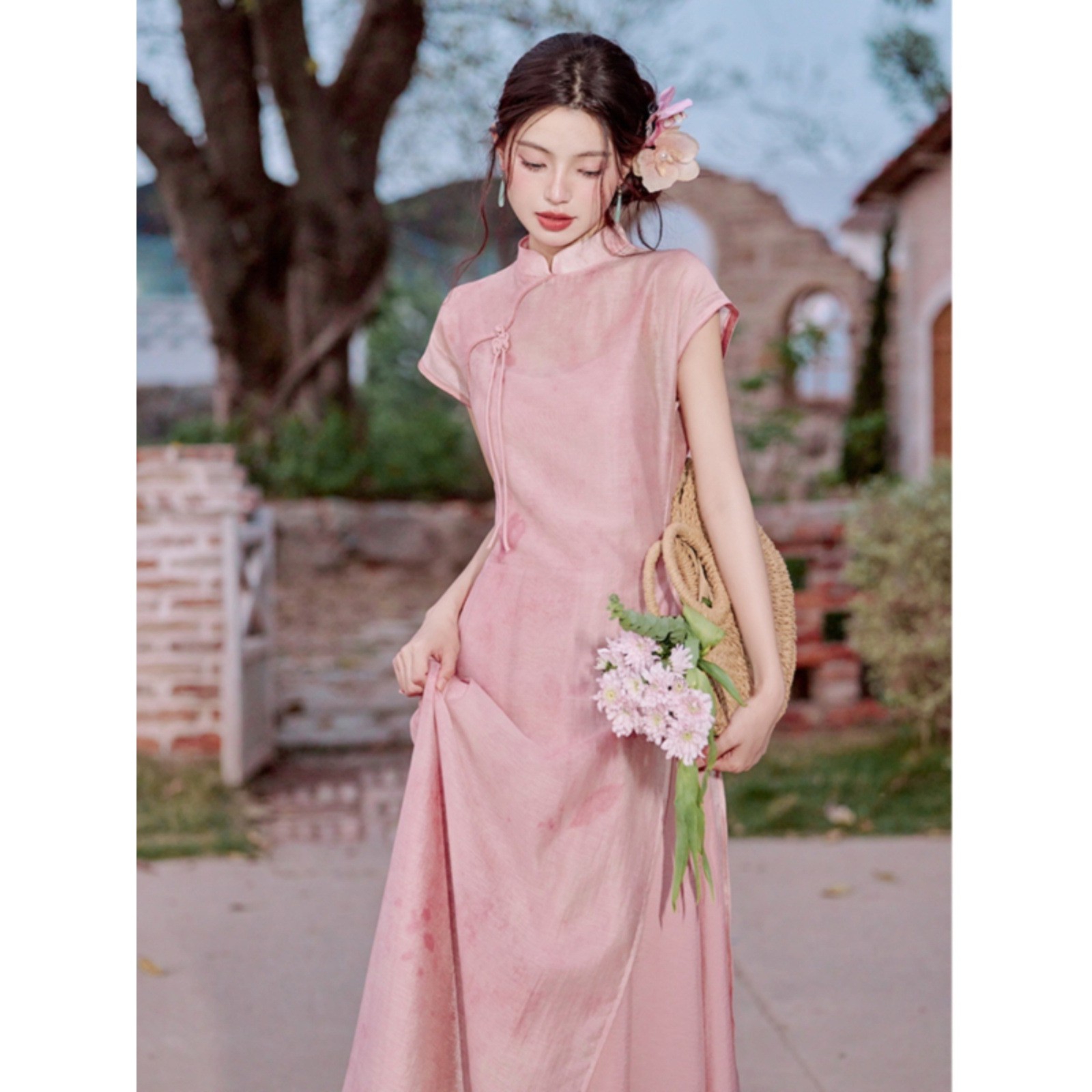 进口粉色2025夏新中式民国风女装绝美旗袍改良年轻款少女气质日