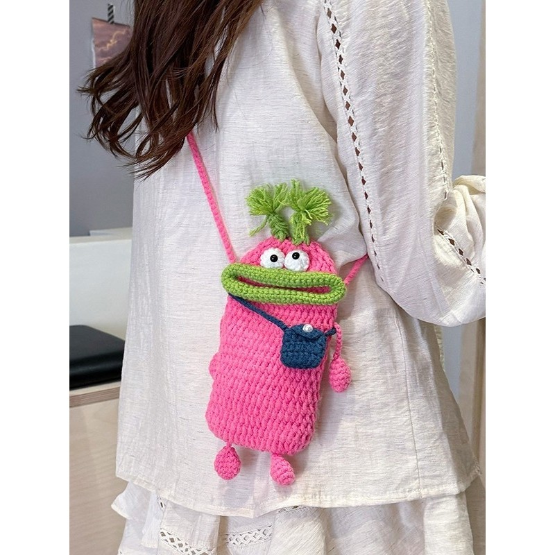 进口香肠嘴手机包手工钩针女包成品毛线编织可爱麻花辫斜挎包bag,服饰配件/皮带/帽子/围巾,DIY编织材料包,淘宝优惠券,粉丝福利购,淘宝优惠卷