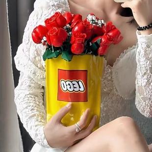 网红新款乐高玫瑰正黄折角布袋花瓶北欧现代轻奢奶油风客餐厅摆件