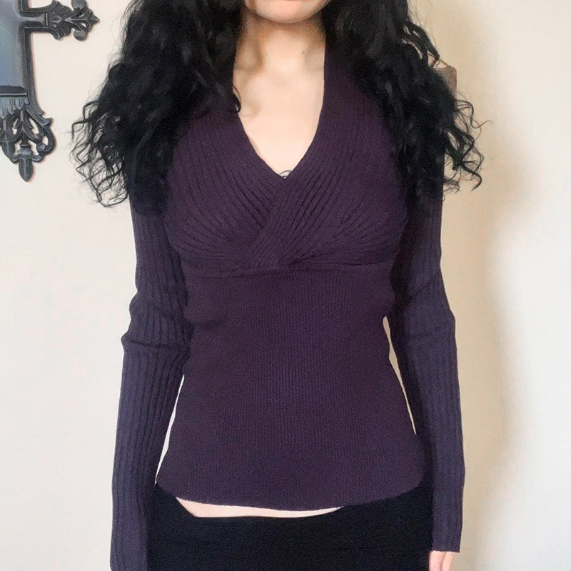复古气质交叉深V领设计毛织上衣秋冬打底紧身收腰短款长袖针织衫