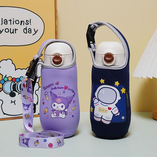适用世喜儿童保温杯套学生卡通水杯套保护套480ml斜挎水壶套宝宝