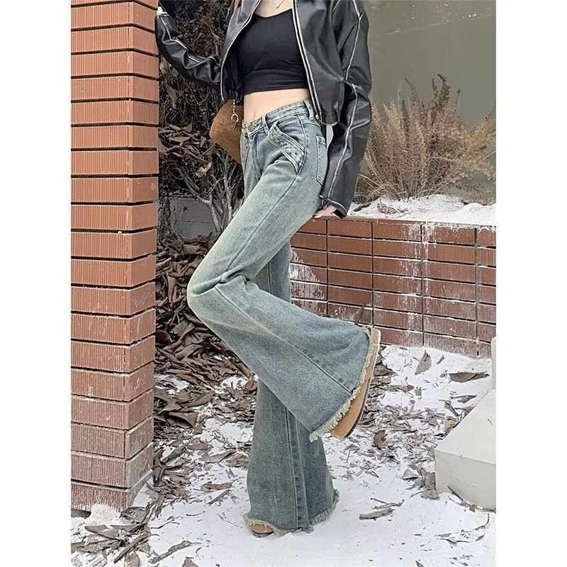 复古设计感高腰微喇叭牛仔裤女春夏新款修身显瘦百搭马蹄裤子ins