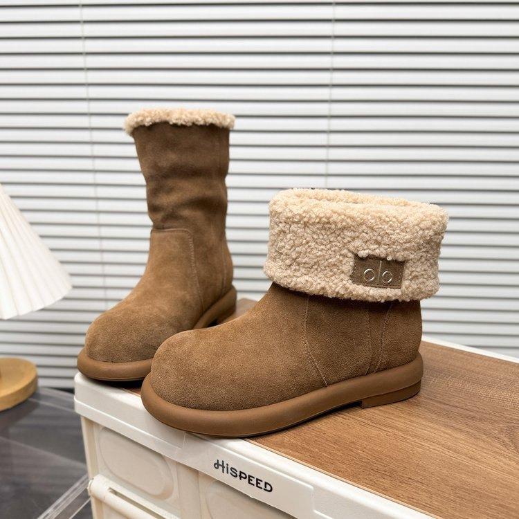 两穿百搭显瘦休闲鞋洋气舒适短靴潮2025新款磨砂皮厚底松糕雪地靴