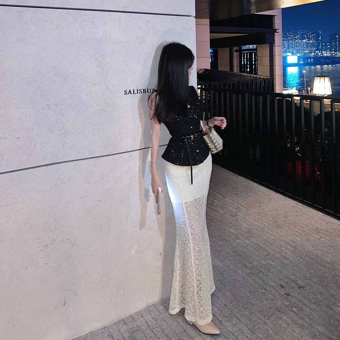 【优雅颂歌】专柜品质粗花呢亮片香风收腰上衣+镂空蕾丝透视长裙