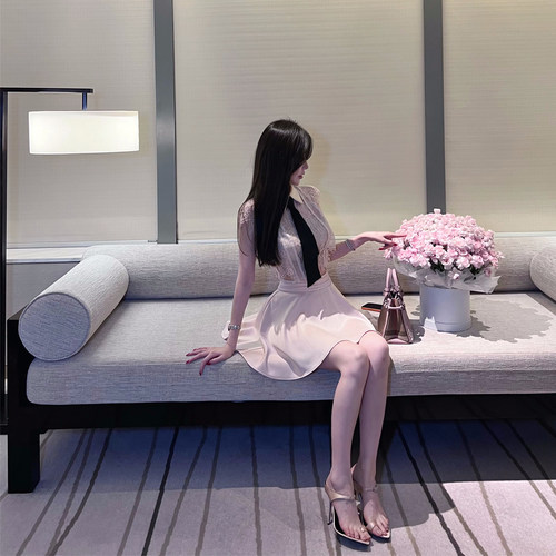 熊熊屋【蕾丝jk】韩女 睫毛蕾丝缎面上衣 伞摆半裙 Jk套装