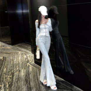 美腿制造机巨显腰臀波浪水钻喇叭牛仔裤 波浪钉珠 熊熊屋