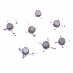 UPC1651G 宽频带超高频硅MMIC放大器 NEC原厂进口拆机件 实物照片