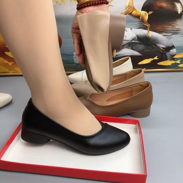 尖头单鞋女2025秋季舒适软皮浅口平底皮鞋女鞋百搭软底上班工作鞋