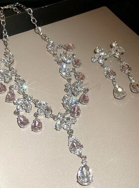 镶钻树叶水滴流苏项链时尚轻奢高级感锁骨链小众设计感项饰女