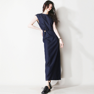 A96牛仔褶皱金属扣收腰显瘦开叉欧美风街拍大气简约休闲连衣长裙