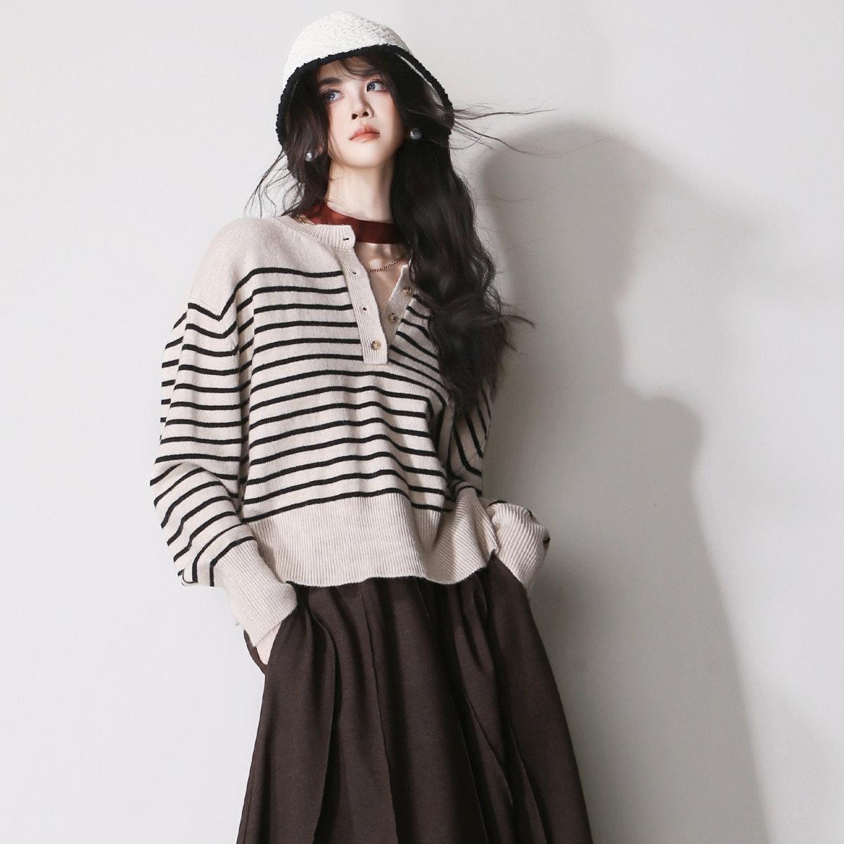 简约打底叠穿针织毛衣