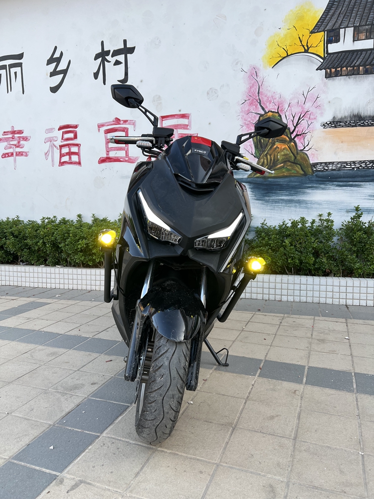 光阳KRV180保险杠防护杠保护杠