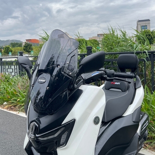 适用2025款雅马哈NMAX155改装前挡风 加高加厚盾牌风挡 挡风玻璃