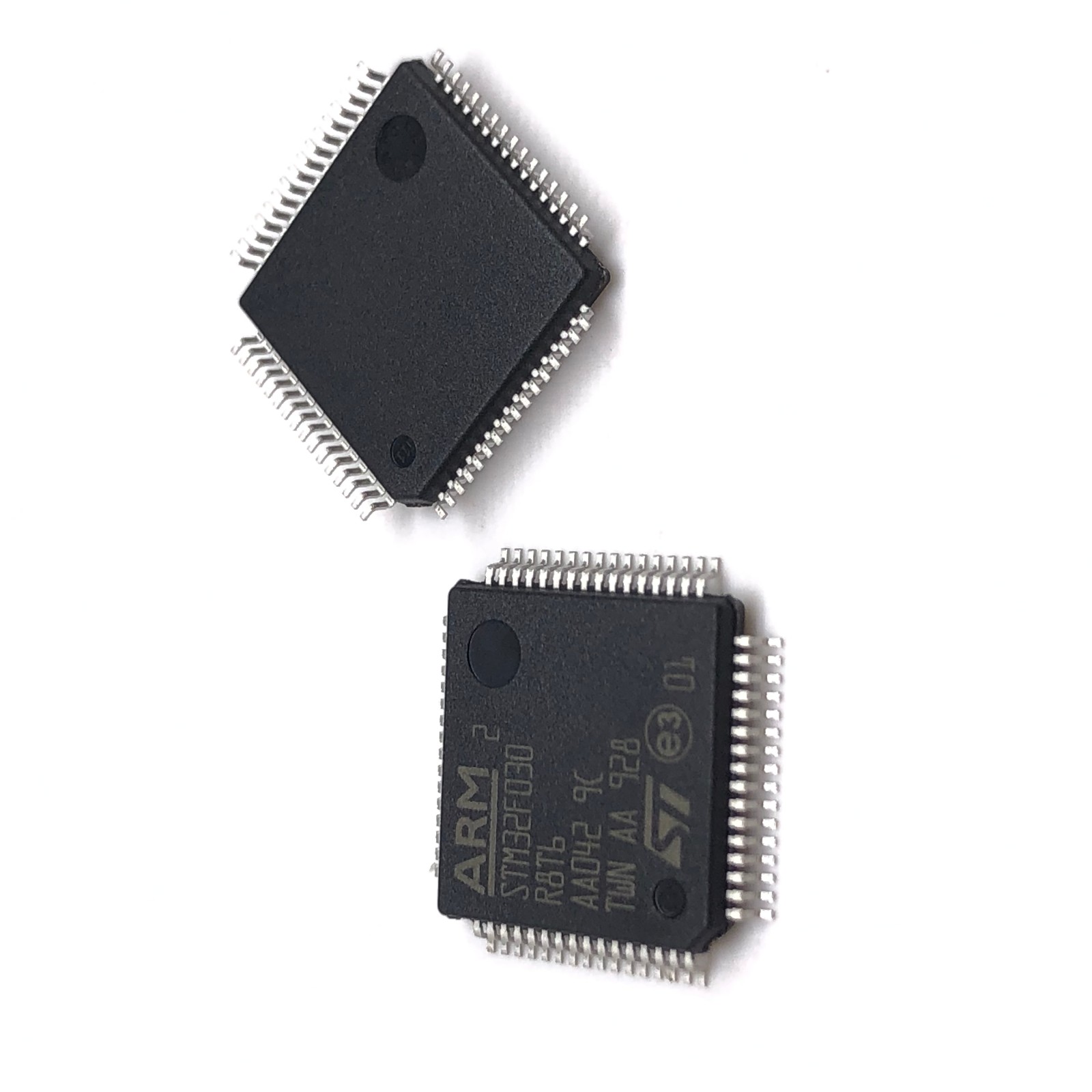 STM32F030R8T6 ST(意法半导体) LQFP-64 单片机MCU 原装正品