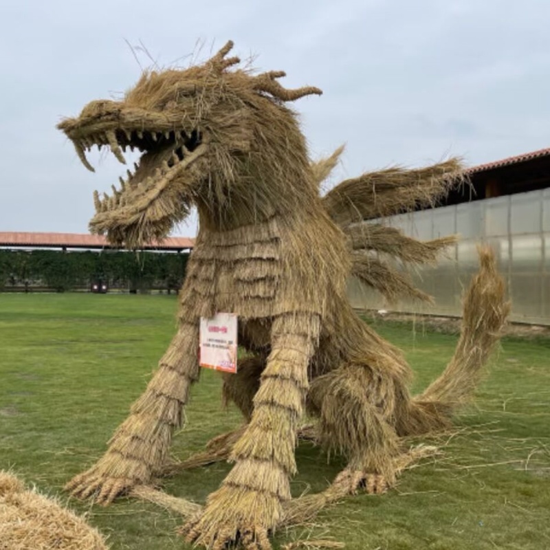 稻草景观稻草工艺品草编山海经异兽造型摆件网红旅游拍照景观摆件