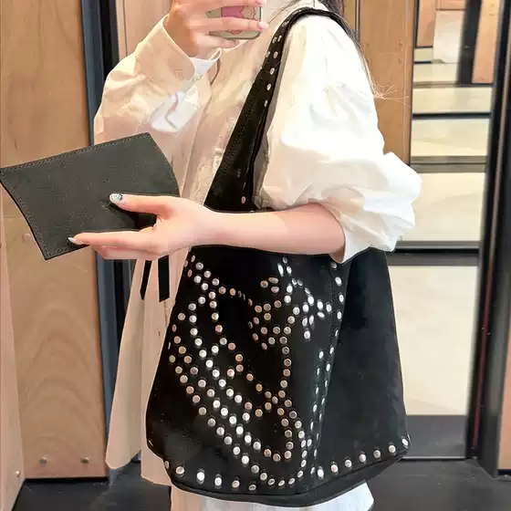Niche Design Biker-Style Studded Underarm Bag for Women, Large Capacity Shoulder Bag, Fashionable Planet Handbag, Retro Versatile