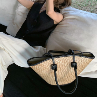 2025春夏新款 日韩 简约百搭拼色草编包编织扇子包包大容量女包新款