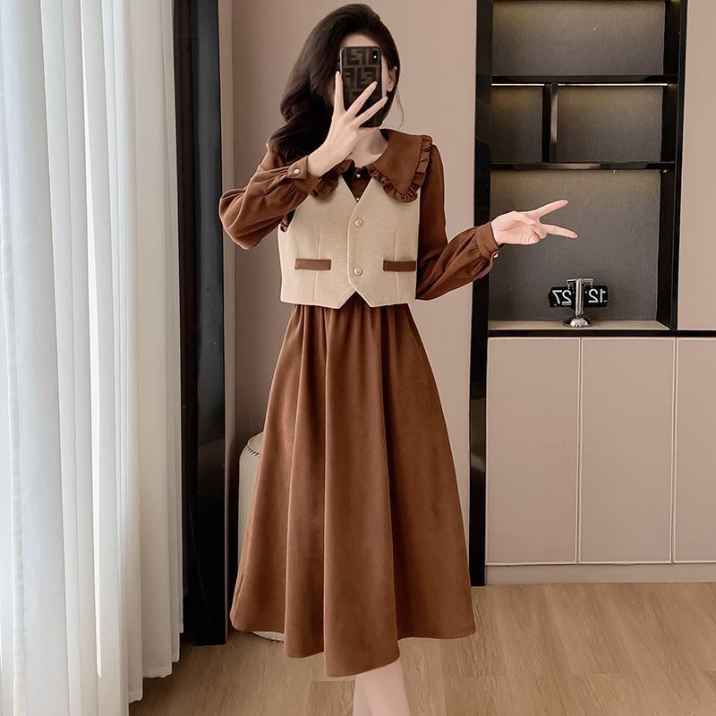 2025秋冬新款两件套复古法式气质显瘦洋气马甲长袖连衣裙时尚套装