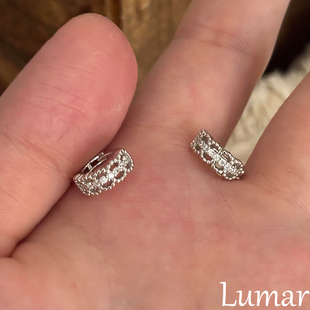 S925银镂空蕾丝花边锆石耳扣2026新款爆款高级感冷淡风气质耳饰女
