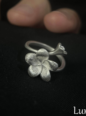 S925纯银新中式银色拉丝花朵戒指