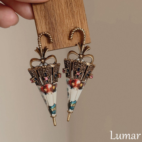 S925纯银复古做旧点钻花伞耳钉女