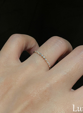 S925纯银极简风闪钻细戒指高级感