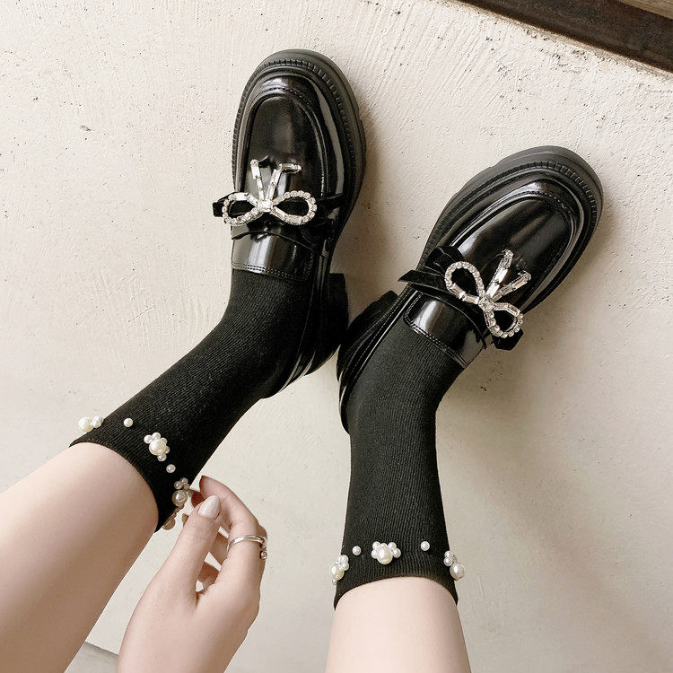 圆头粗跟橡胶胶粘工艺头层猪皮深口单鞋,女鞋,深口单鞋,淘宝优惠券,粉丝福利购,淘宝优惠卷