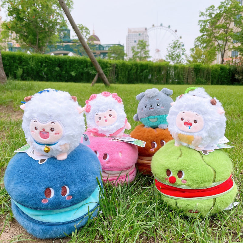 喜羊羊水果盲盒懒灰灰毛绒挂件