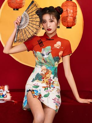 中国风国潮新年红色酒吧ds演出服