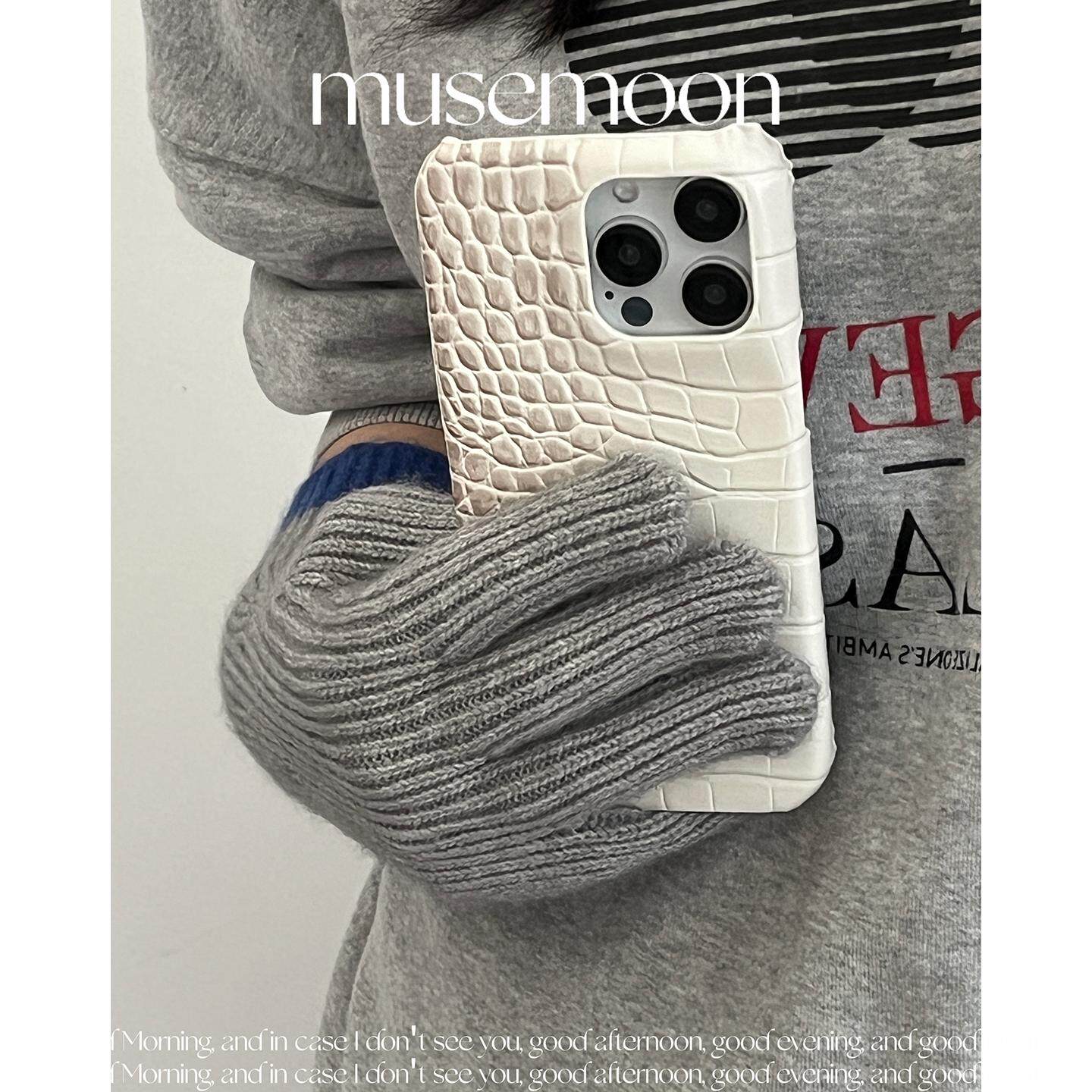 MUSEMOON 高级喜马拉雅鳄鱼纹半包硬壳手机壳渐变皮质灰白色鳄鱼纹适用苹果16/17proMax/iPhone14/13气质小众
