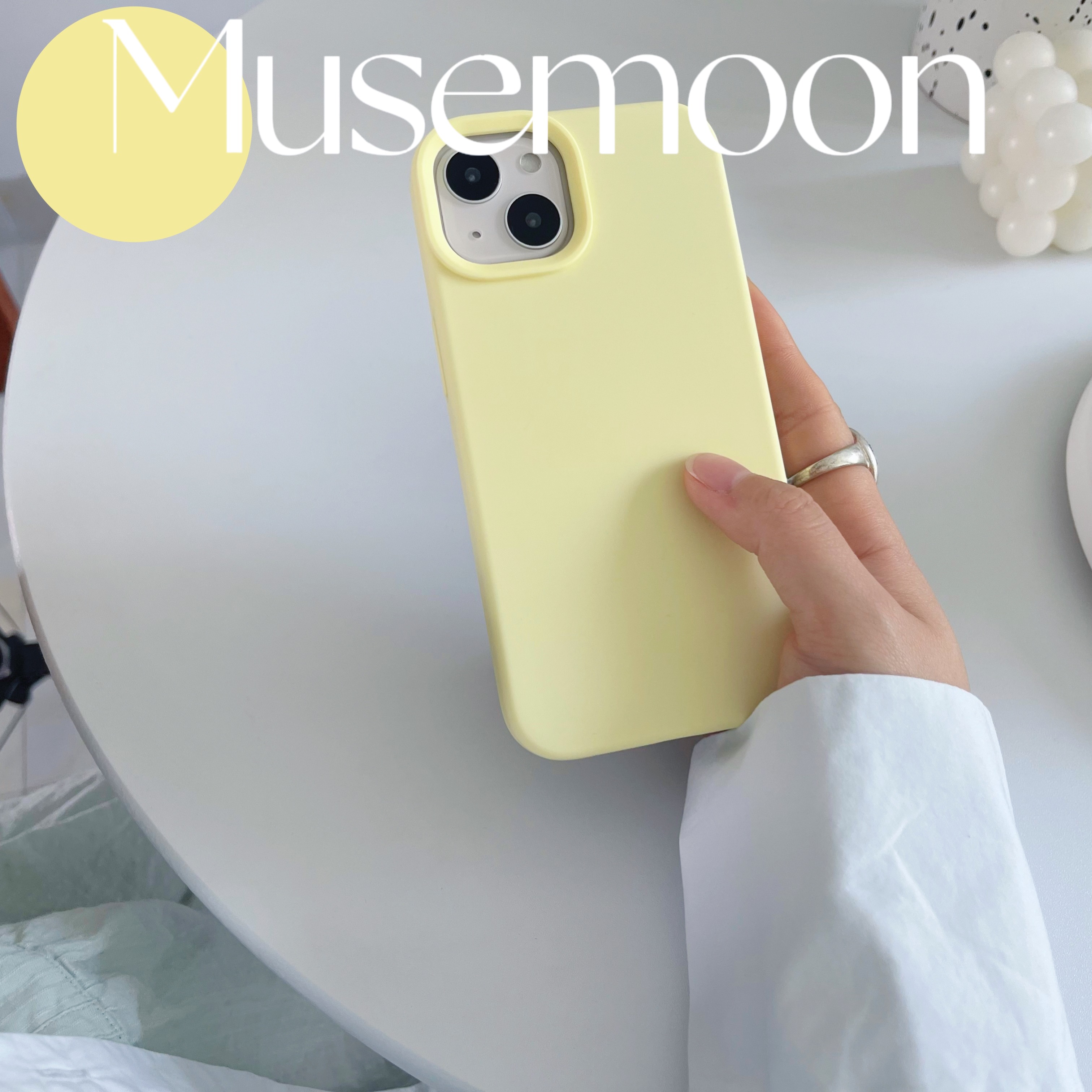 苹果14promax真液态硅胶奶油黄