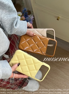 MUSEMOON｜奶油烤面包 ins博主同款软乎乎大菱格面包立体菱形皮质手机壳适用iphone17promax苹果16/15/14秋冬