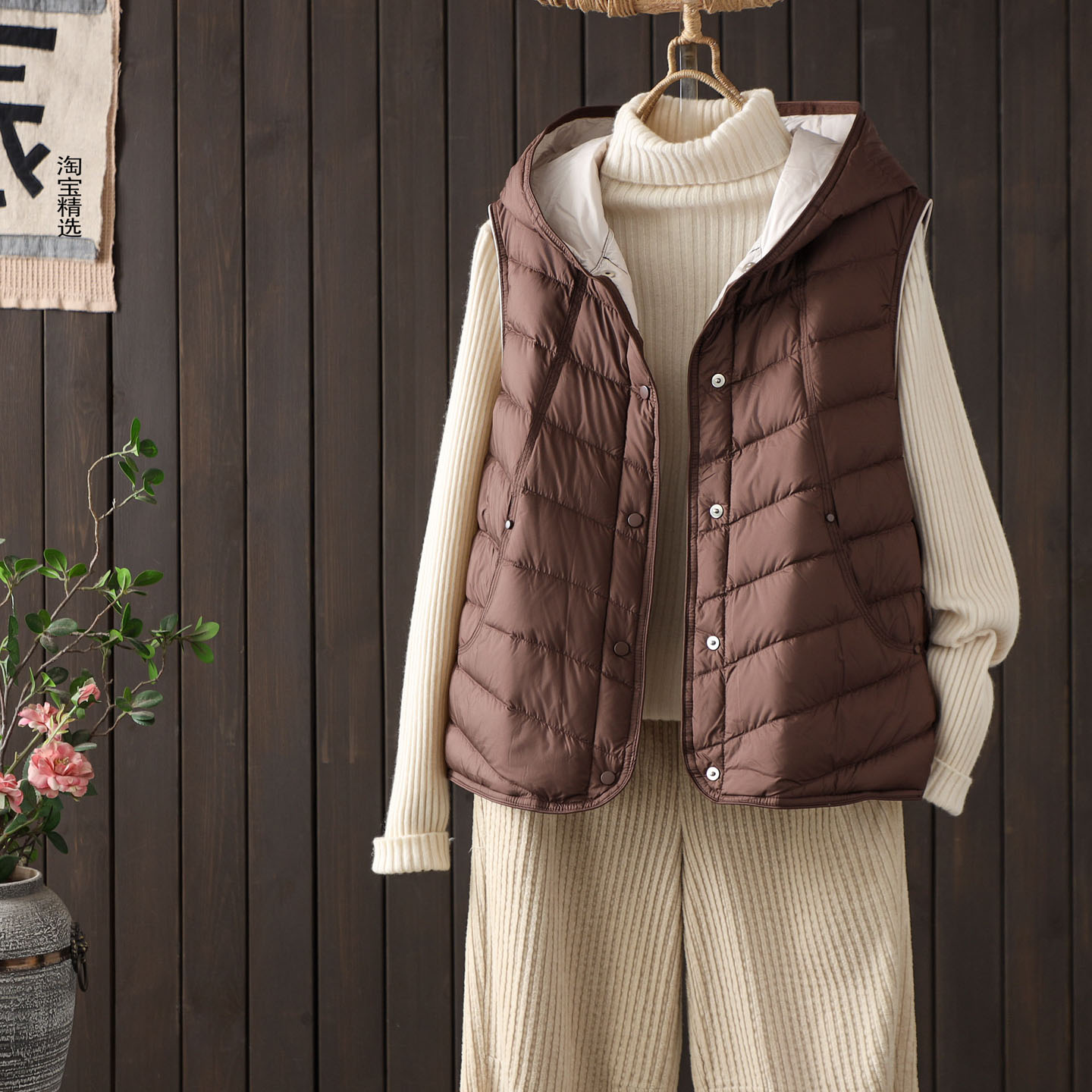 连帽轻薄羽绒服马甲女显瘦背心