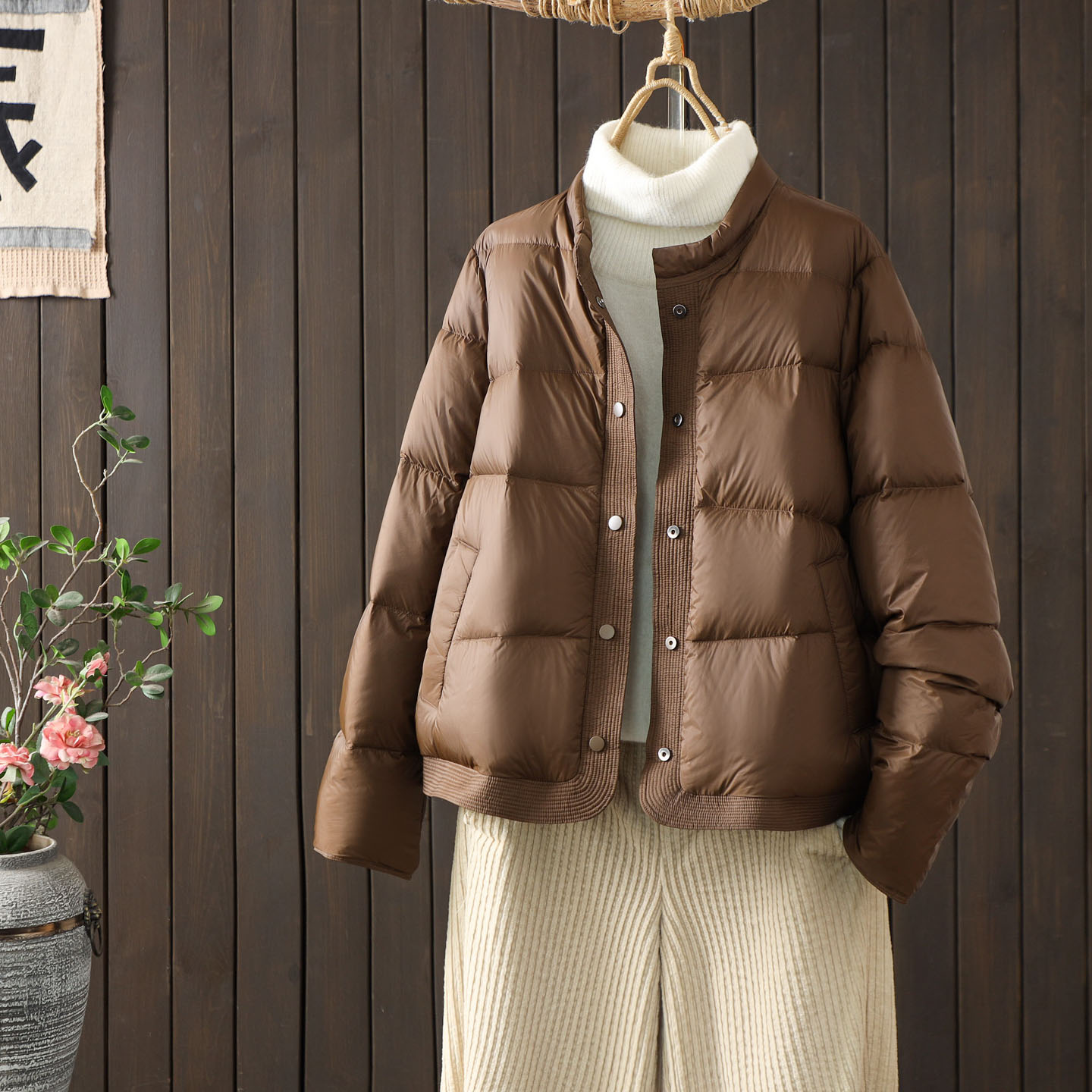 小个子时尚薄款短款羽绒服女