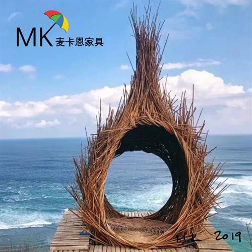 巴厘岛网红鸟巢秋千景区婚纱拍摄道具创意悬挂圆形床户外民宿鸟巢