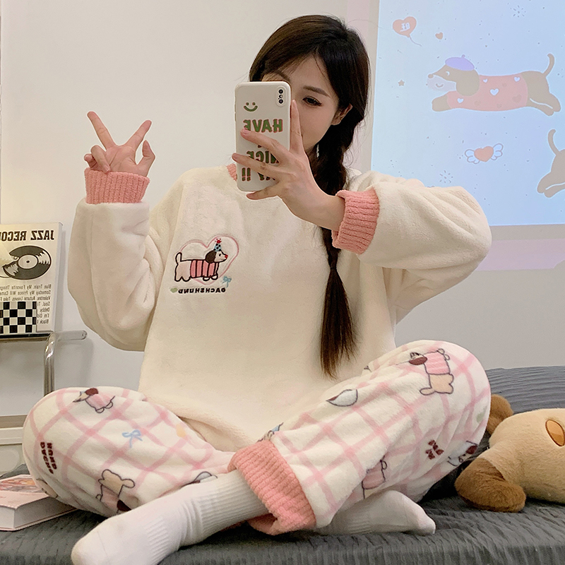 2025年法兰绒睡衣套头女网红风珊瑚绒甜美家居服秋冬季套装可外穿