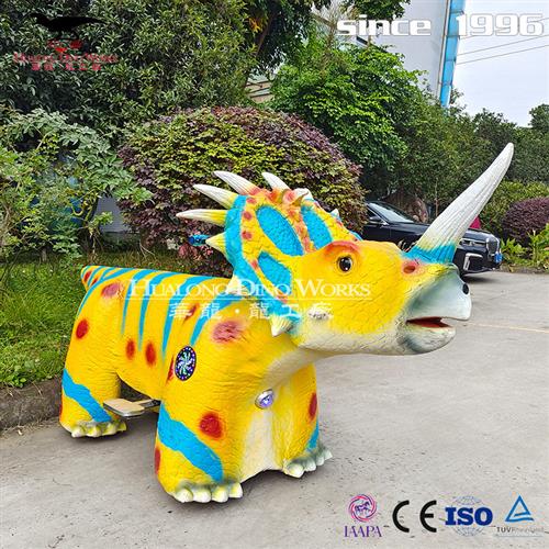 游乐设备恐龙乘骑电瓶滑行小车广场公园亲子卡通动物电动小车