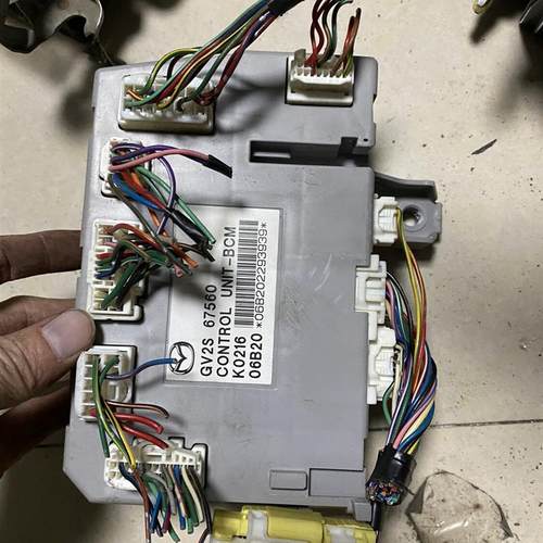 GV2S67560B 马自达6 M6车身控制模块 马六BCM灯光电脑板