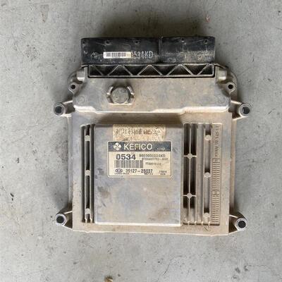 起亚福瑞迪发动机电脑板39127-2B015.2B005.2B027.2B037.2B025等