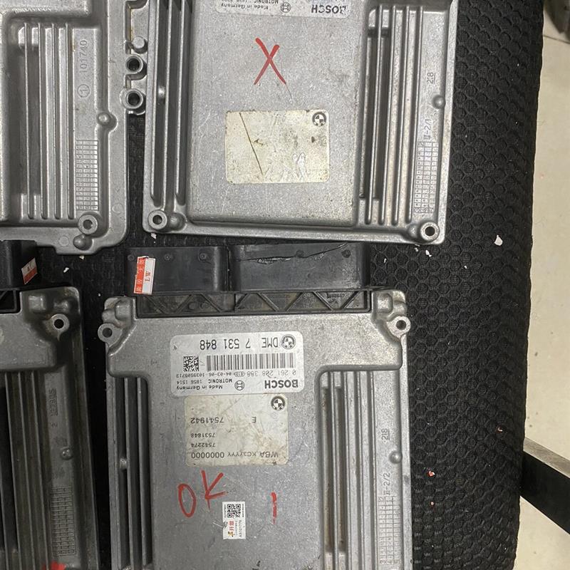 宝马N46发动机电脑板宝马X1X3E90E60发动机电脑板行车ECU年款