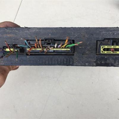进口拆车功放 二手汽车音响 8路功放 车载音响 4进8出功率放大器