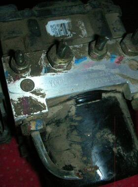 金龙海狮厦门金旅ABS泵355110-11101原厂拆车35Z15--50010