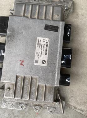 适用于宝马523 525 530 730 740 N52 F18 F02 MSV90发动机电脑板