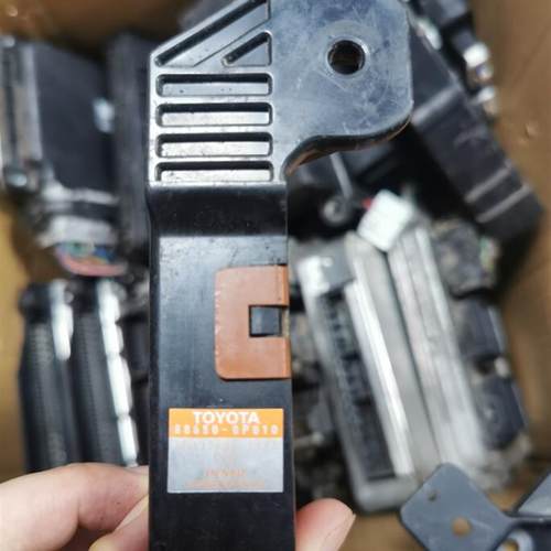 适用锐志皇冠凯美瑞空调放大器空调模块88650-0P010 89650-06571