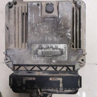 斯柯达昊锐发动机电脑板ECU 0261S04772 3TD906264/3TD 906 264